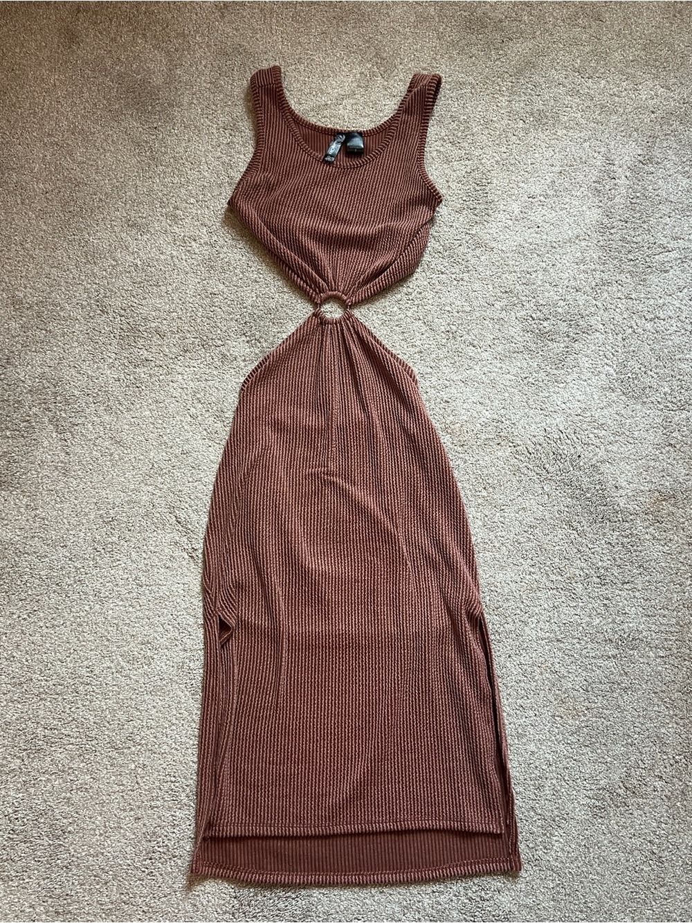 Sleeveless Ribbed Midi Dress with Center Ring Cutout in Brown